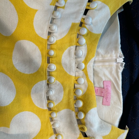 Lilly Pulitzer Linen Shift Dress Yellow Polka Dot Mod Buttons Sleeveless Sz 8 - Picture 4 of 7
